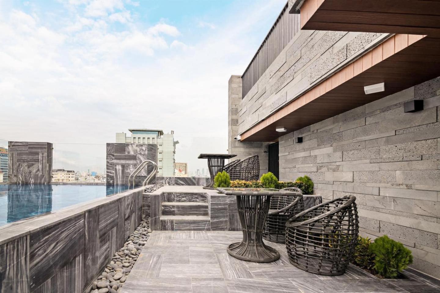 Hoang Thinh Hotel & Apartment Danang Bagian luar foto